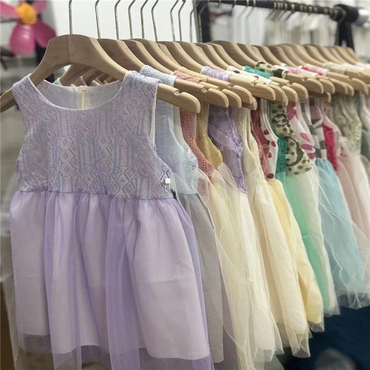 Best Cheap Kids Clothing for Children Fashionable Summer T-Shirt Top Coat Dress Pants for Baby Wear Apparel Stocks for Age Group