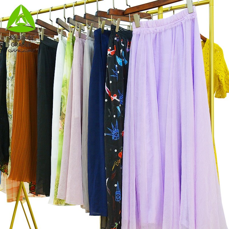 Thrift Clothes Branded Used clothes bundle 45kg bale bulk wholesale clothing