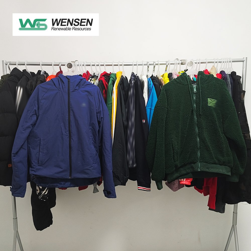 Used Famous Branded Winter Coat Mixed Bales Second Hand Hooded Sweat Shirts Bales
