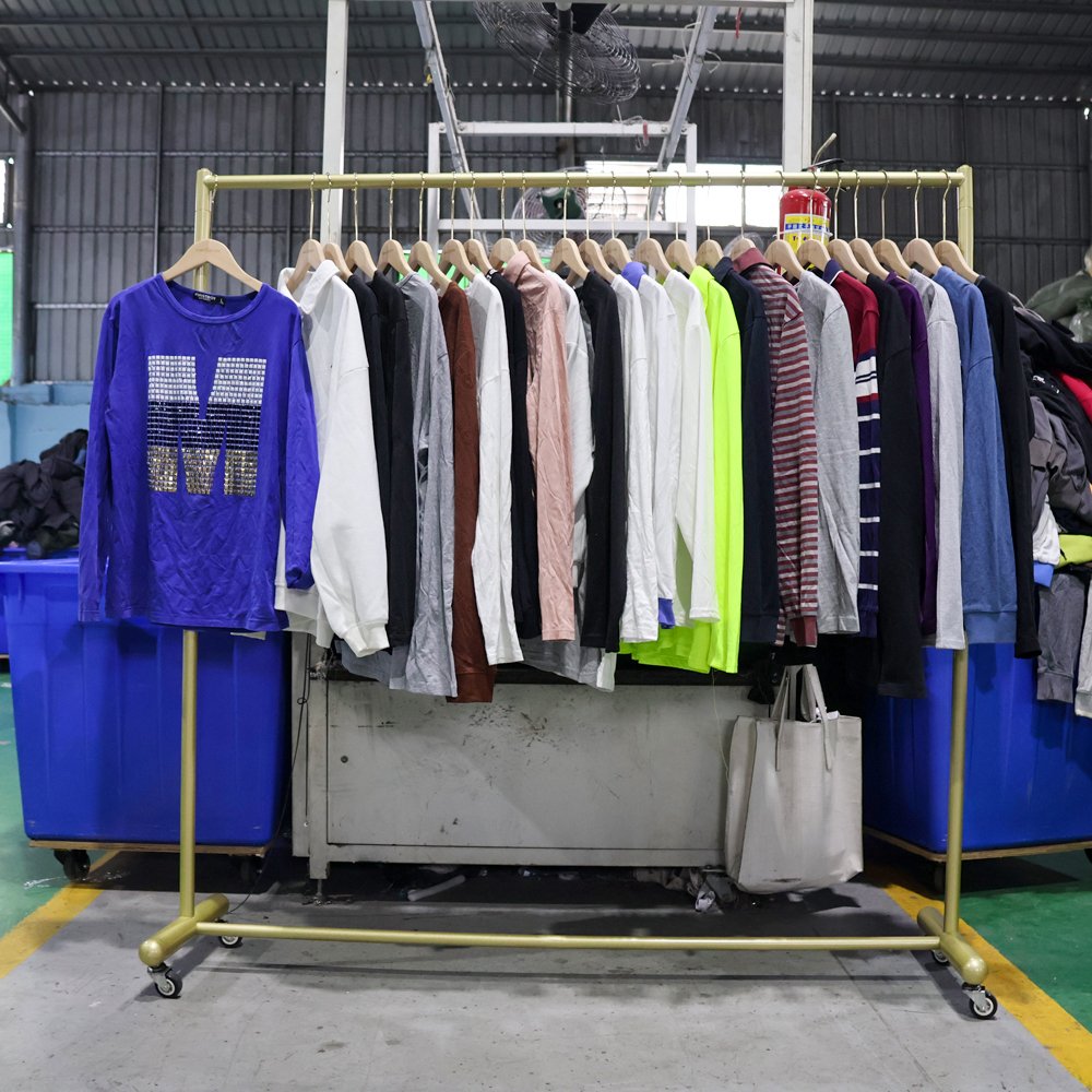 Premium Men's Long T-Shirt High Quality Second Hand Summer Top Mixed Bale Trendy Vintage Used Clothes for Adults