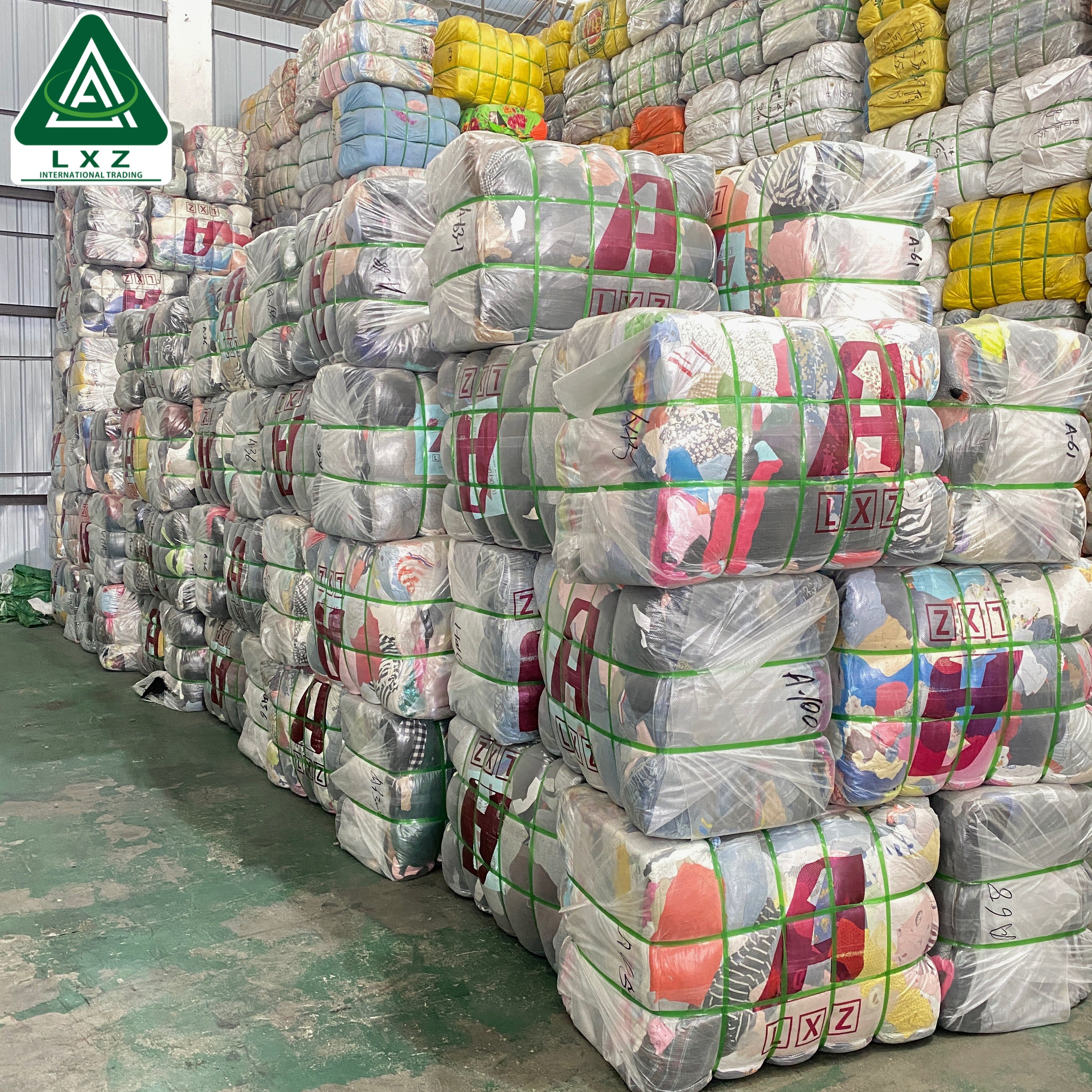 Big Bales A Grade Second Hand Clothes In Bales Used Preloved Mixed Clothes High Quality Used Clothes Wholesale