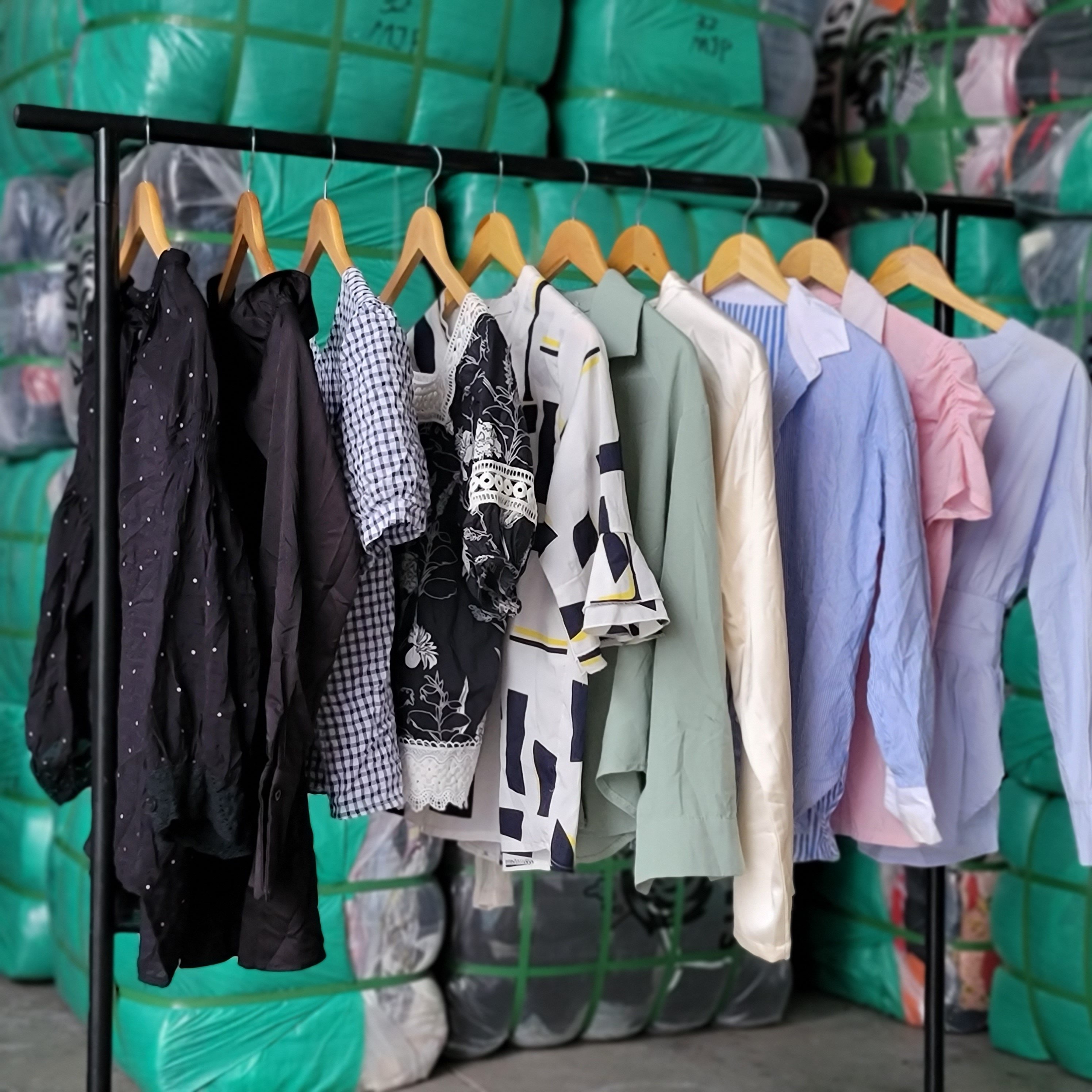 Second hand clothes women's used clothes ladies cotton and silk blouse