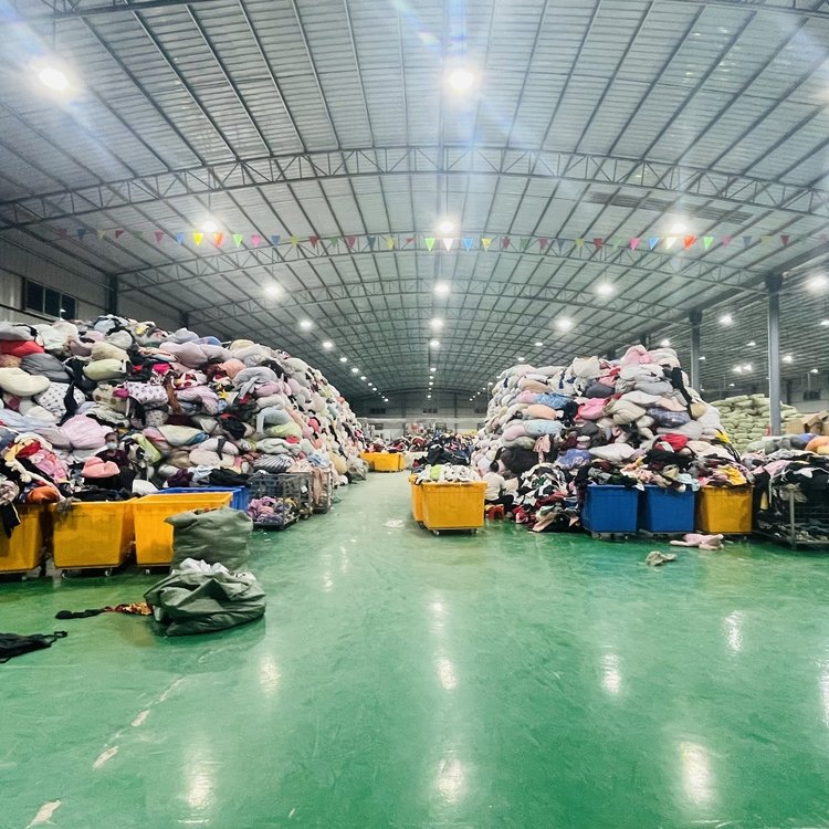 winter used clothes second hand cote branded windbreaker jacket bale used clothes trench coats for ladies women