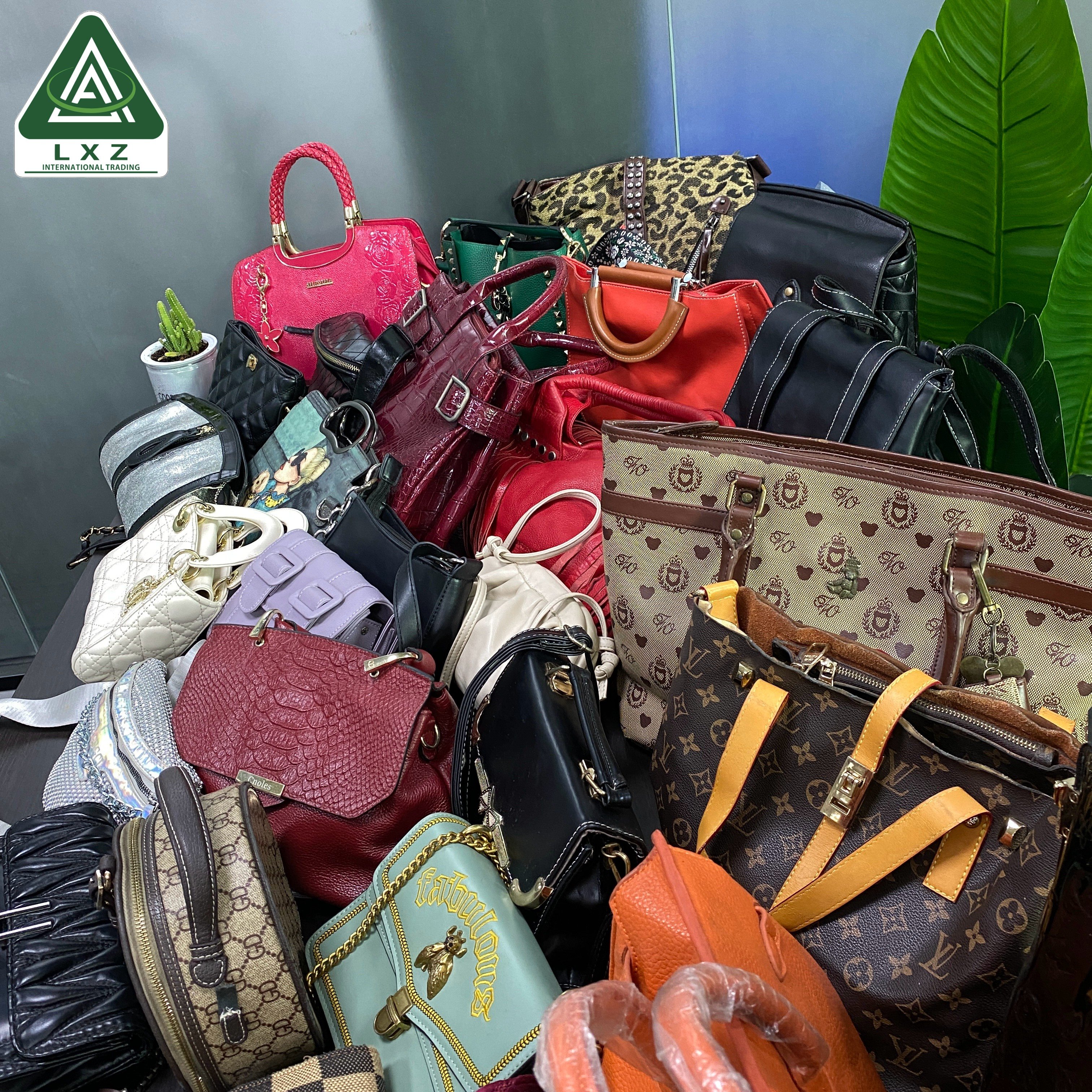 A Grade High Quality Second Hand Bag Used Clothes Bag Ukay Ukay Bag