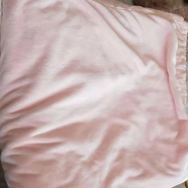 Hot Sale Super Warm 50KG in Bale Good Quality Thin and Heavy Used Flannel Blanket Secondhand Blanket used Clothes