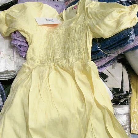 Hot Sale 100 Kg Per Bale Colorful Summer Second Hand Clothing A Grade Casual Used Clothes Second Hand Clothing Woman