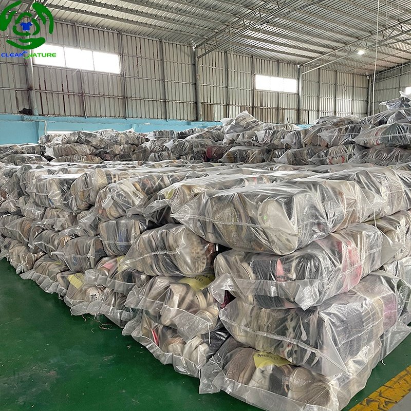 Jingran hot selling stock shoes in Africa export 20ft 40ft containers