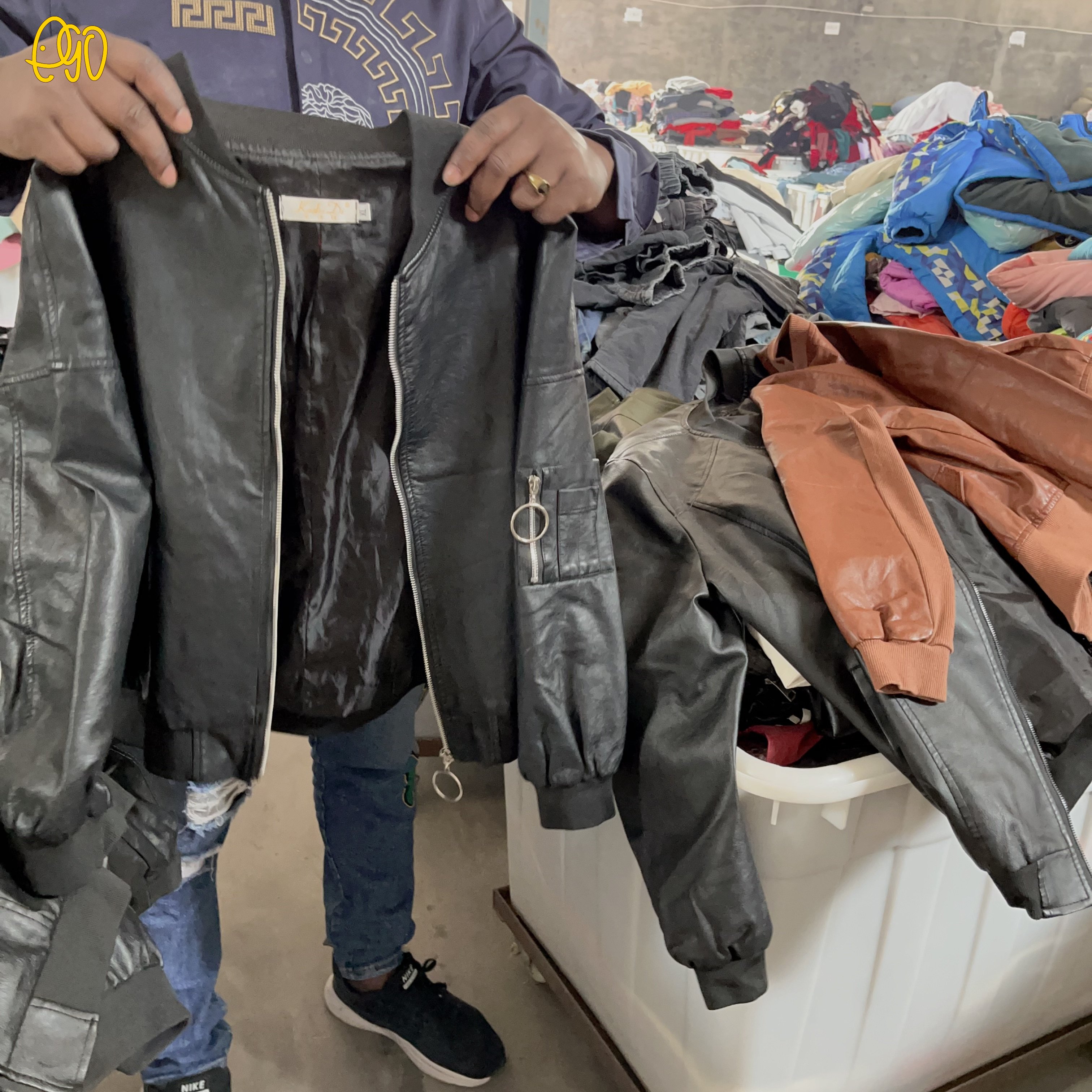 Imported Used Clothes Supplier Used Men Zipper Leather Jacket Premium Second Hand Pocket Leather Coats For Man