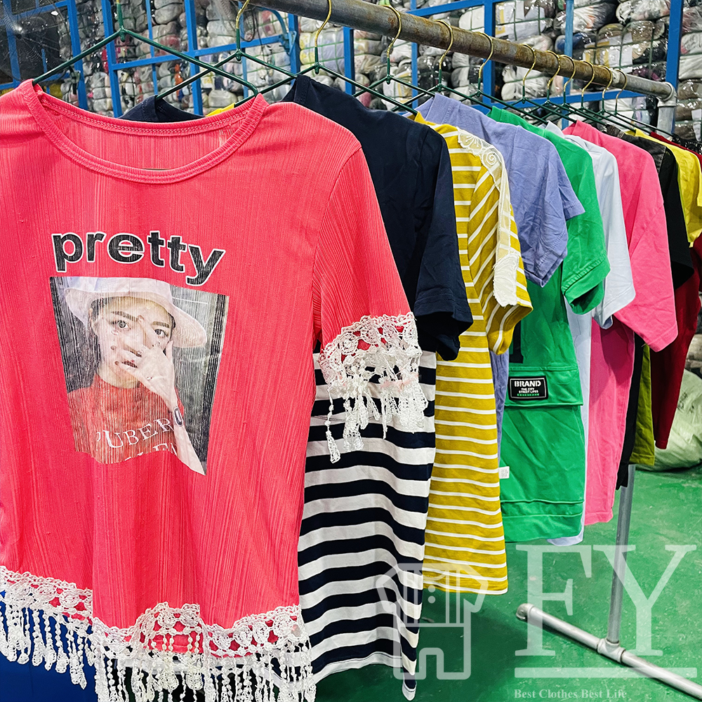FengYang New Used Stock Clothes Women Short Top T-shirt Low Price Bulk Clothing Clothes Summer for Women Adults Bundle 45KG