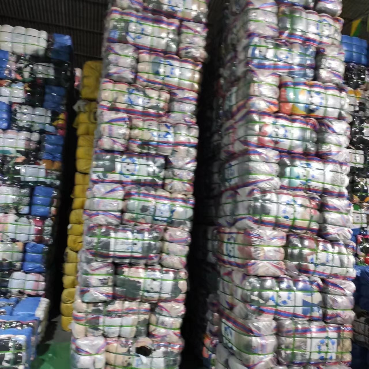 High quality old clothes mixed wholesale manufacturer direct sales 45kg/75kg/100g packaging