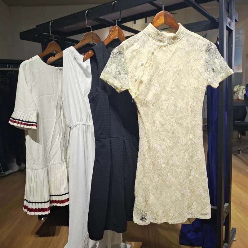 second hand used clothing clearance stock lot for women and kids