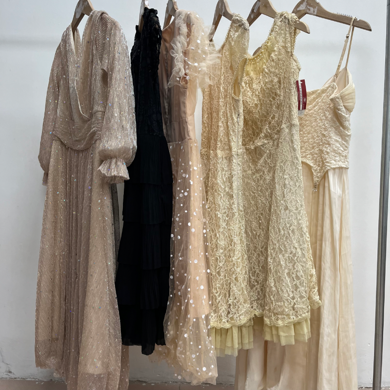 Second Hand Apparel Women Long Dresses Sexy Stock Wholesale Bulks Bales Used Clothes From Uk Bales For Ladies Dresses