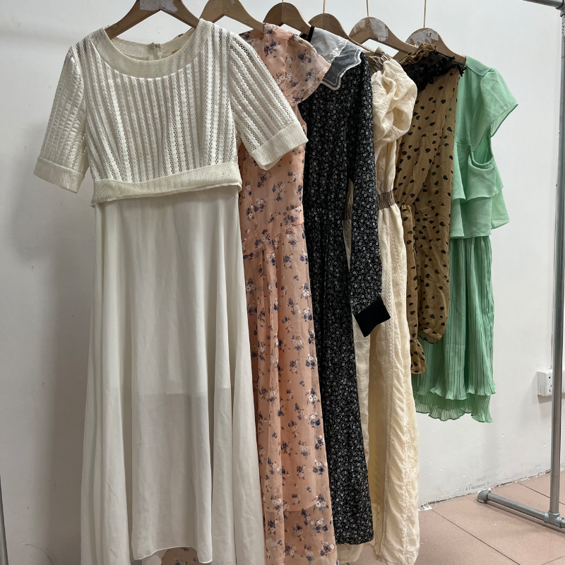 Second Hand Apparel Women Long Dresses Sexy Stock Wholesale Bulks Bales Used Clothes From Uk Bales For Ladies Dresses