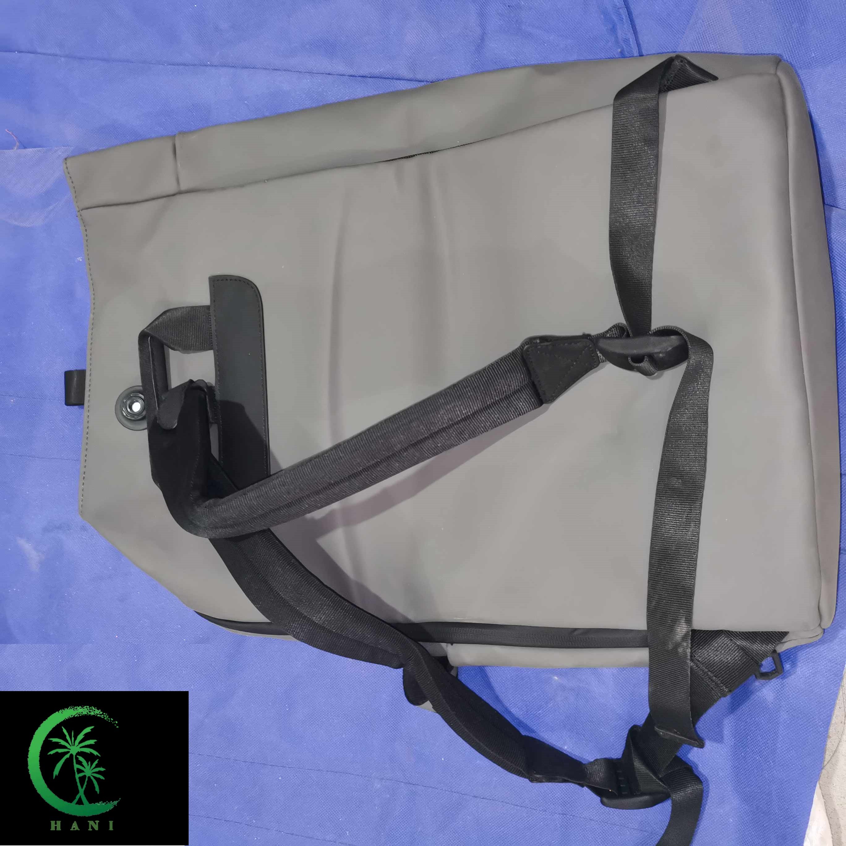 Hot selling high quality second hand brand men bags used brand bag for man used clothes bales
