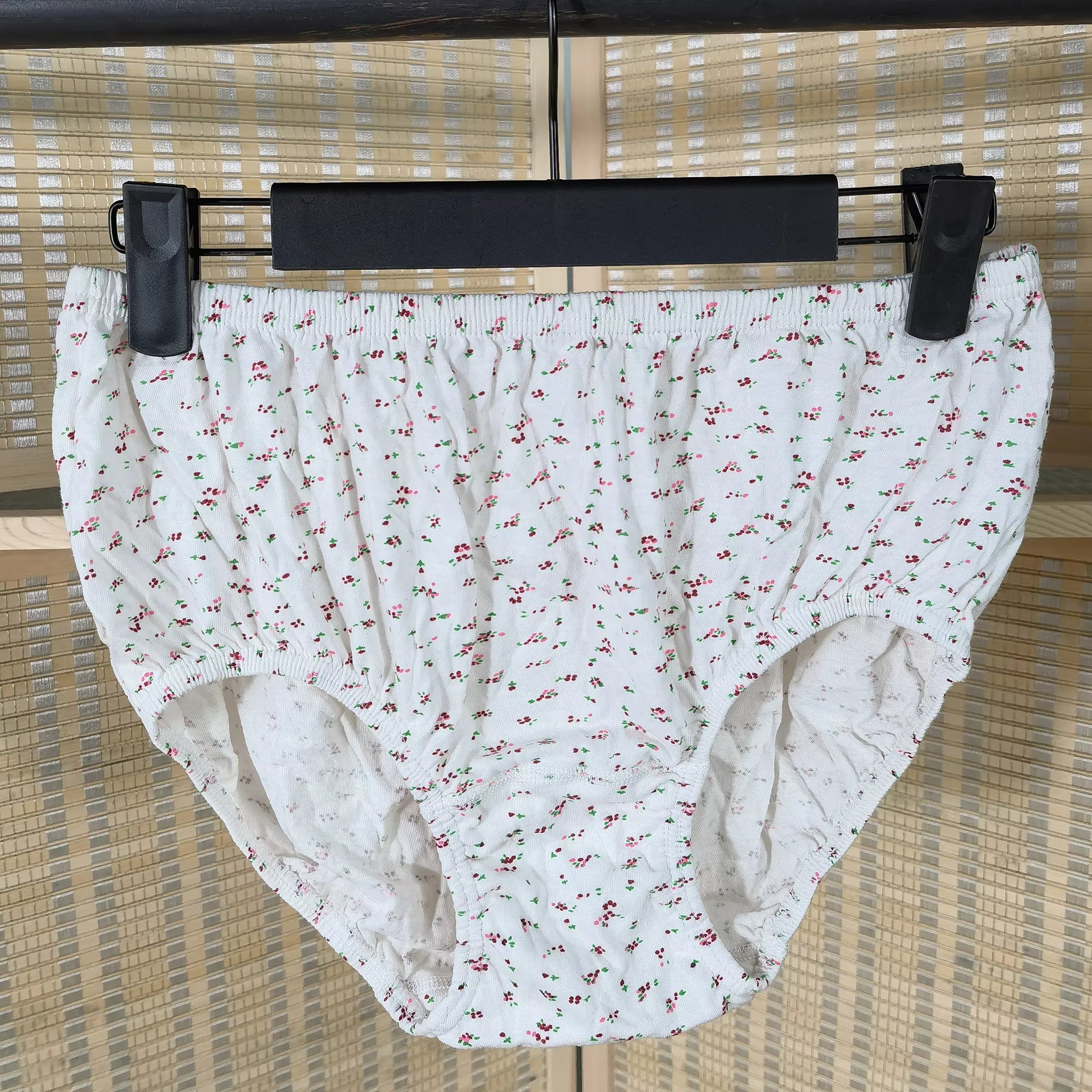 Wholesale High Quality Fashion Clean And Complete For Women Second Hand Underpants Used Clothes