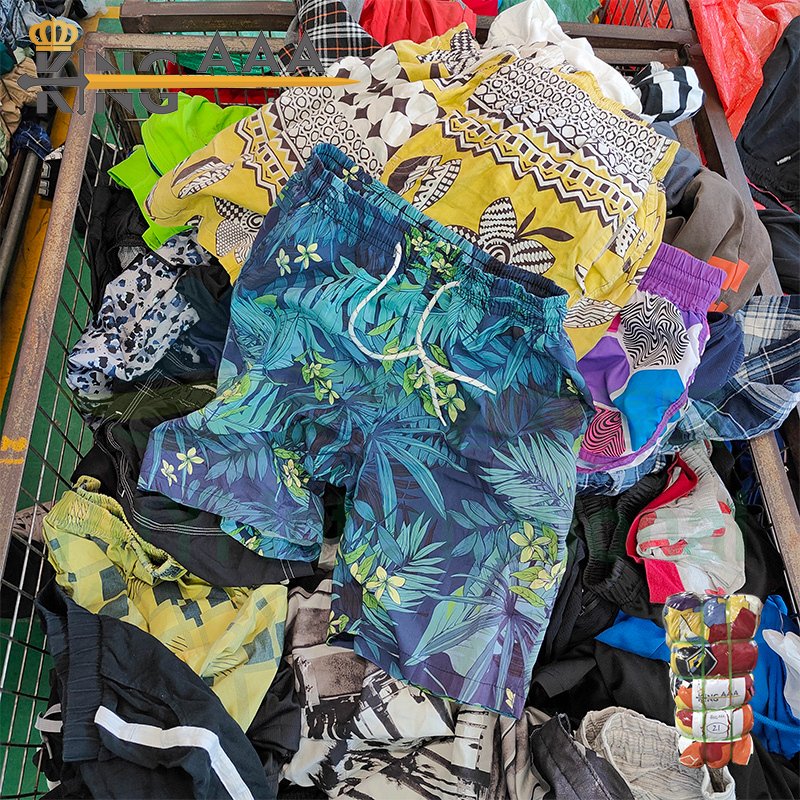 Colorful low price cargo shorts wholesale Men clothes Used Pants for used clothing in bales