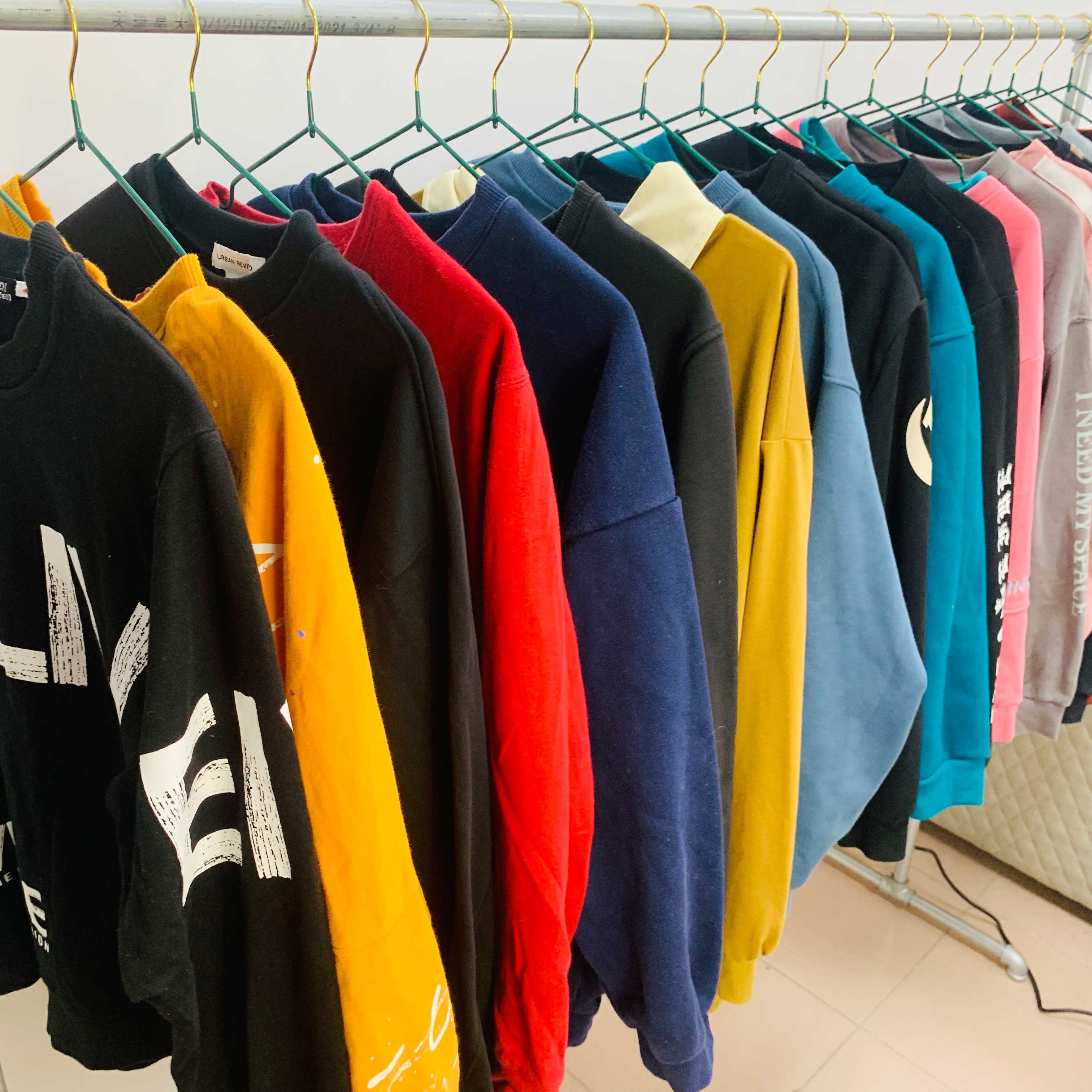 Winter mixed bag second-hand round neck sportswear second-hand clothing