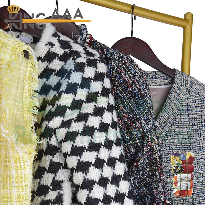 2024 Wholesale Fashion Used Clothes Ladies Channel Style Wear Casual Wool Woven Blended Fabric Vintage Apparel For Women