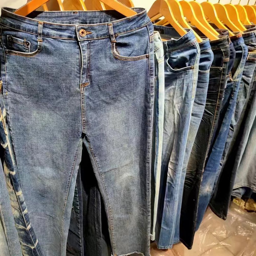 High Quality Second Hand Bale Of Jeans Trousers For Women And Women Wholesale Lady Jeans Used Jeans Pants Clothing