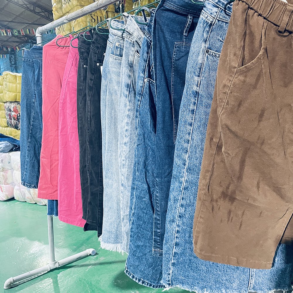 Wholesale used Basic Design Ladies High Waist Skirt Casual Front Slit Jean Skirt For Women Plus Size Denim Long Skirt