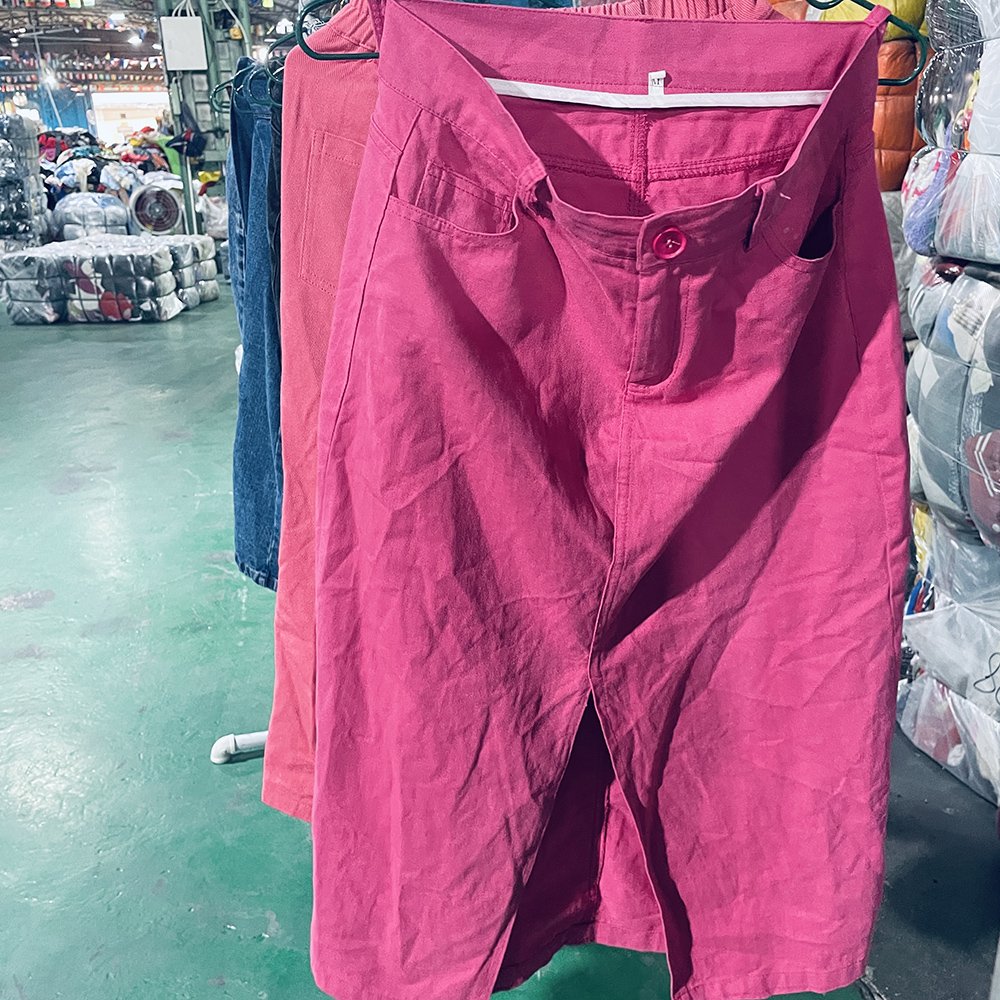 Factory Wholesale Used Clothing Korean Fashion Bales 45-100 Kg Dress Bundle Used Clothes