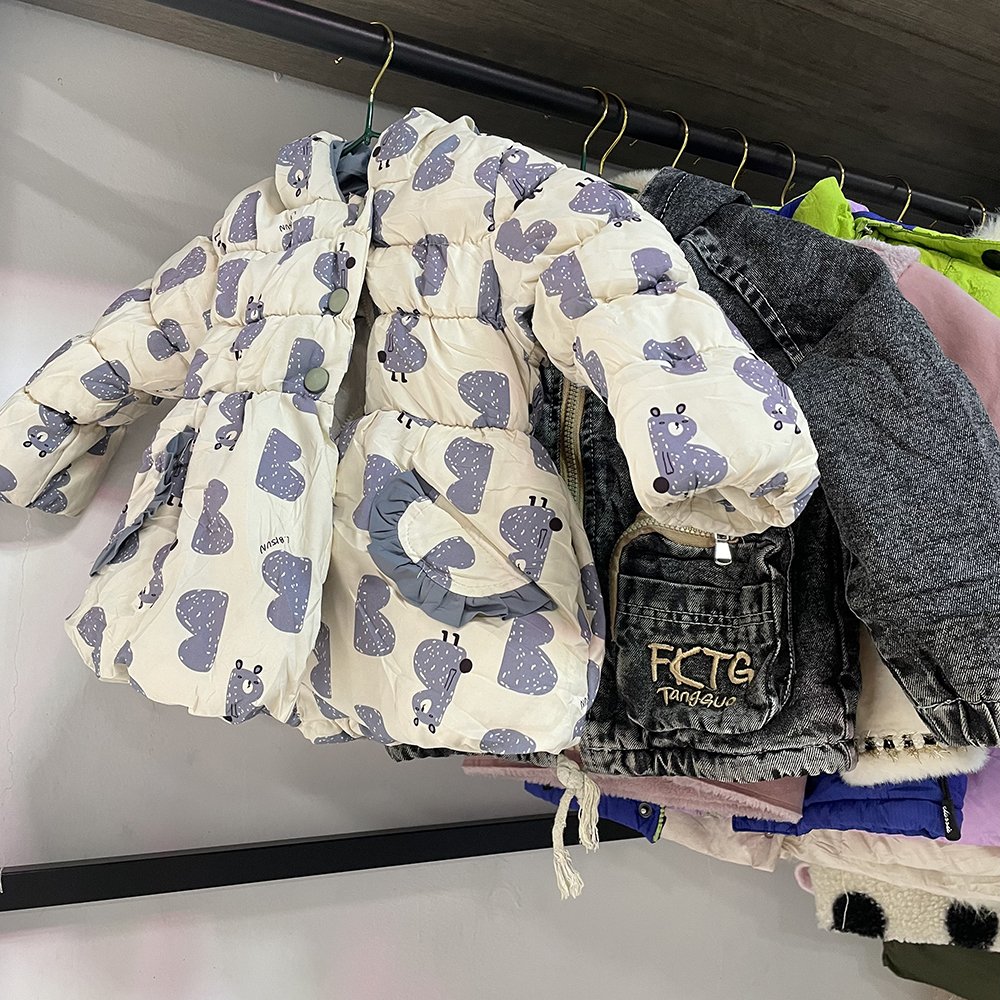 A Grade second-hand clothing used children's winter clothes wholesale bulk mixed children's clothing bales