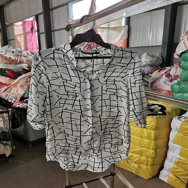 Wholesale Second Hand Clothing Cheap Used High-end Women's Clothing Second-hand Long-sleeved Clothes China