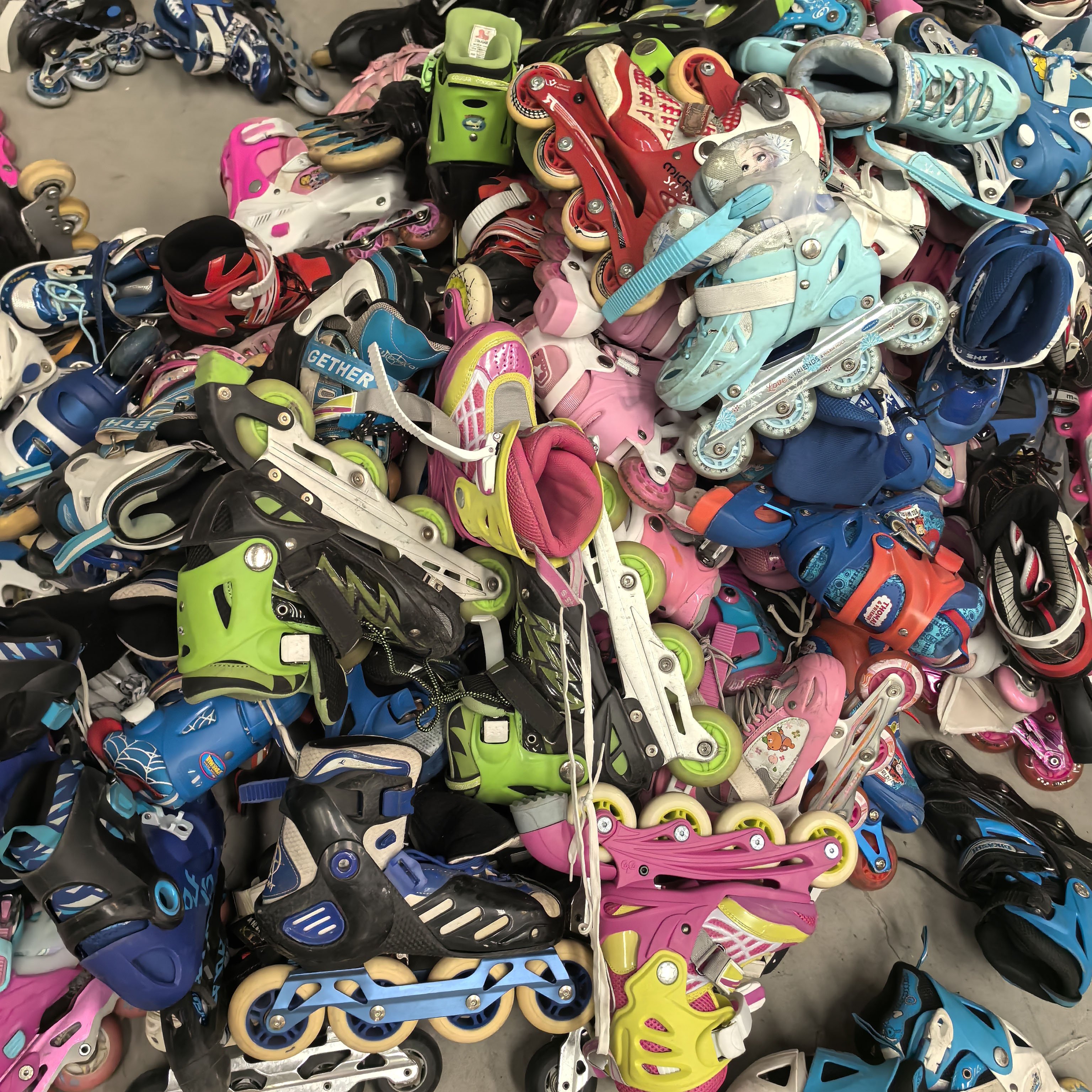 Wholesale Branded Shoes Used Kids Skating Shoes Second Hand Roller Skates For Children Mixed In Bales Sorted Bundle Dubai