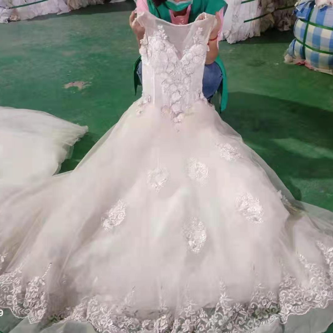 Second Hand Wedding Dresses for Women Used Clothing Adults Wholesale 2023 Summer Bulk Women&#39;s Dresses Cheap Loo Mixed Colors