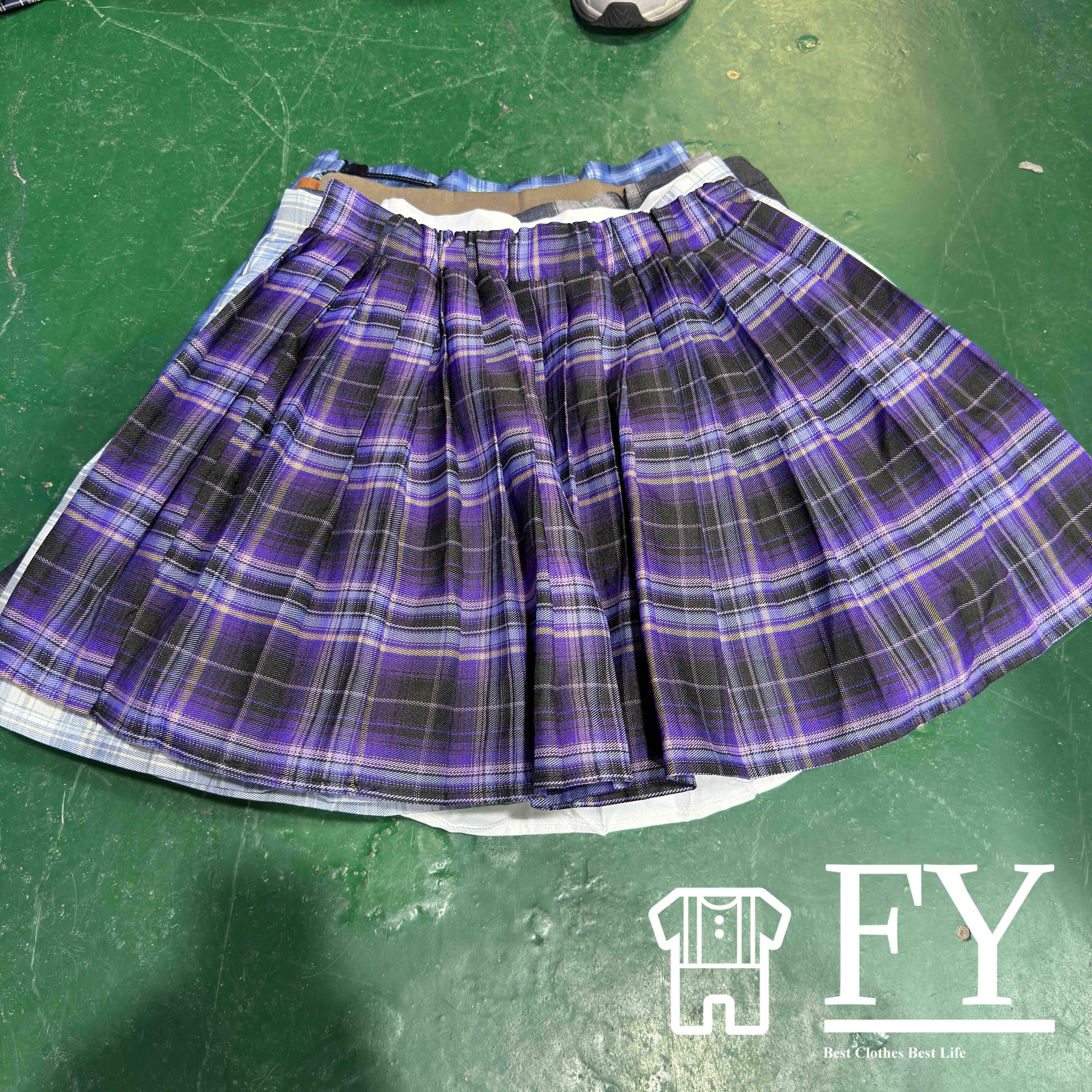 FengYang Wholesahand Clothings pleated Skirt Second Hand Clothes Hot Sale in Uk Summer Dress for Women Adults Bundle 45KG