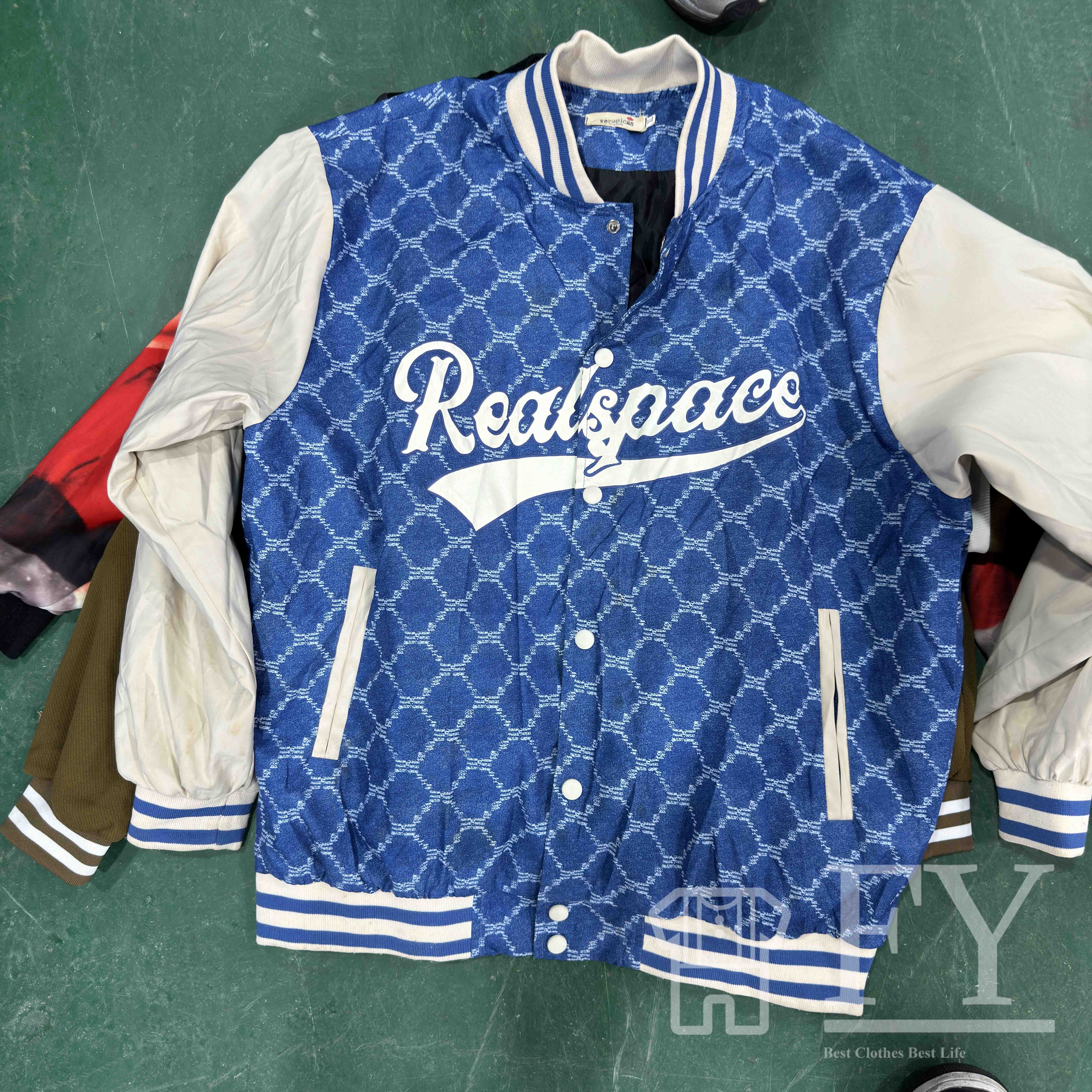 Fengyang Used Clothes Winter Baseball Uniform Autumn Jacket Clothes Bales for Women Children Adult Men Winter Clothing Grade A/B