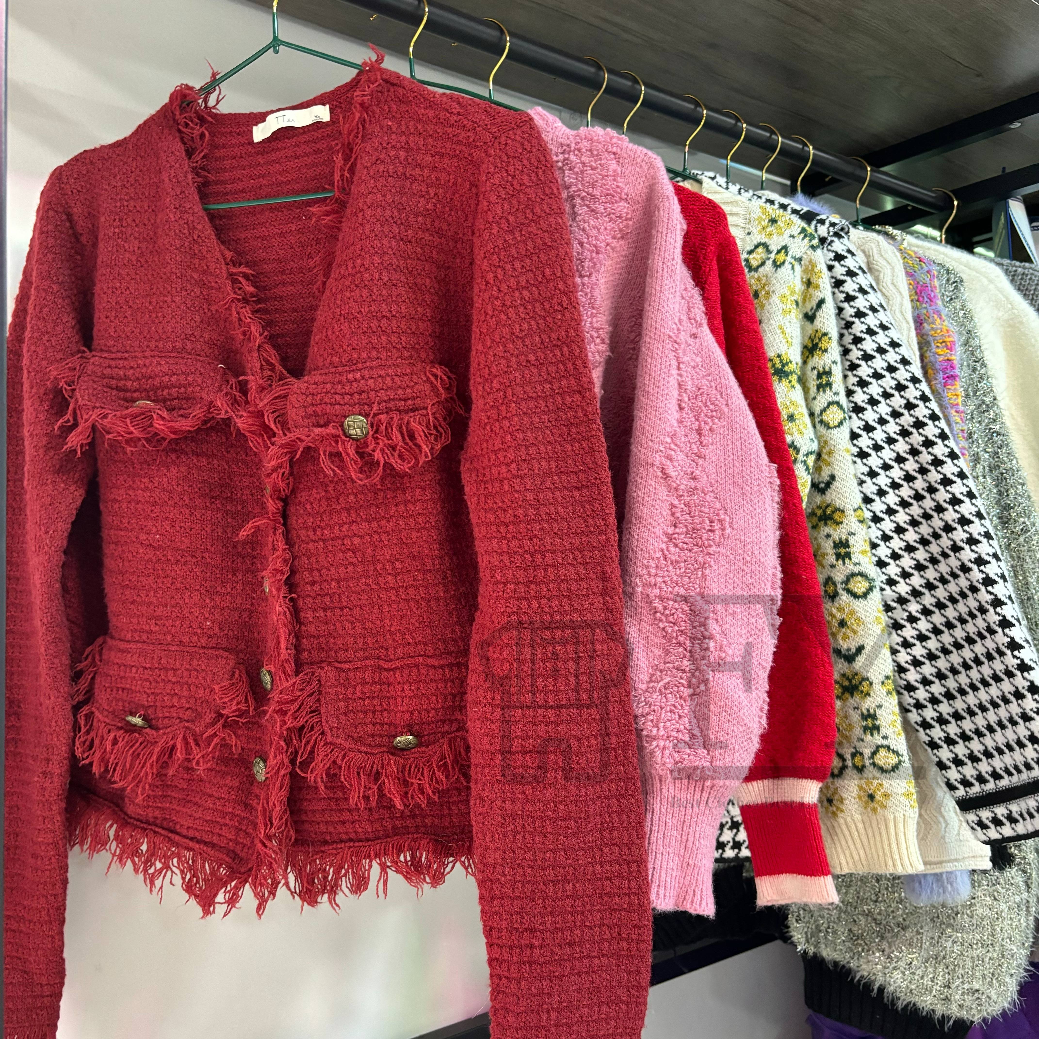 FengYang Thick Cardigan Sweater for Women Used Clothes for Bales Adult Women Men Children Grade A Factory Outlet