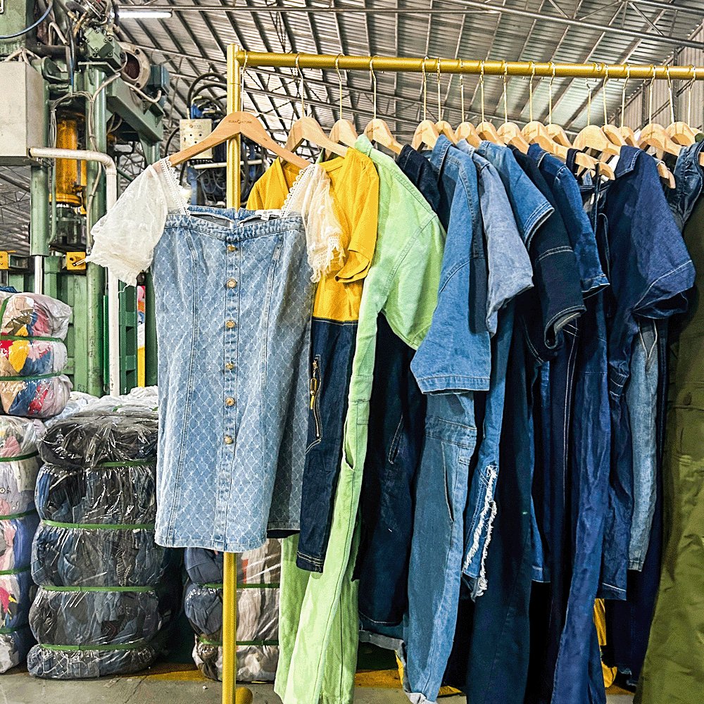 Ukay Used Lady Jean Dress Denim Mixed Assorted Vintage Summer Clothes Trendy Thrift Wholesale Bales