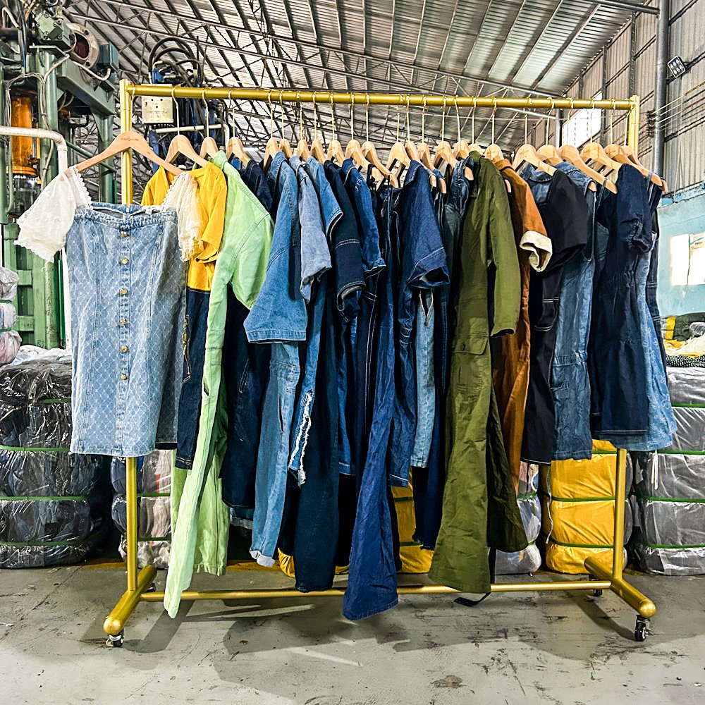 Ukay Used Lady Jean Dress Denim Mixed Assorted Vintage Summer Clothes Trendy Thrift Wholesale Bales