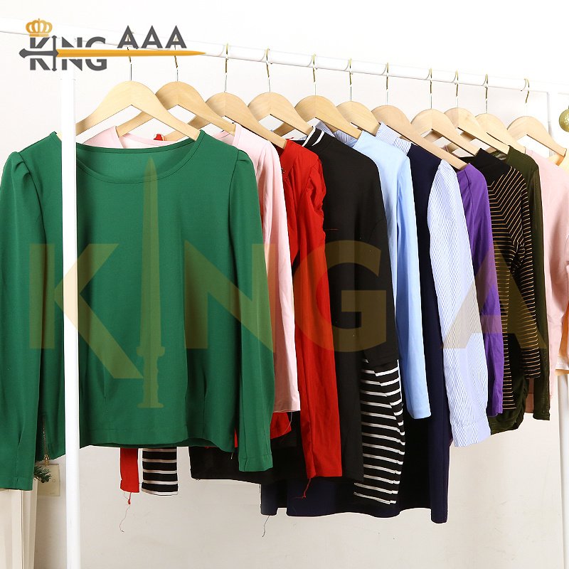 Wholesale Ladies 100% Cotton Long Sleeve T Shirt Used Clothes Autumn Winter O-neck Second Hand Clothes Ukay Ukay Bale