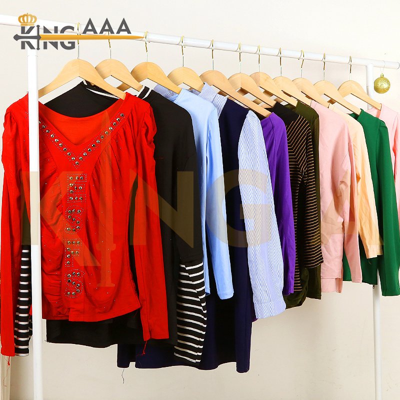Wholesale Ladies 100% Cotton Long Sleeve T Shirt Used Clothes Autumn Winter O-neck Second Hand Clothes Ukay Ukay Bale