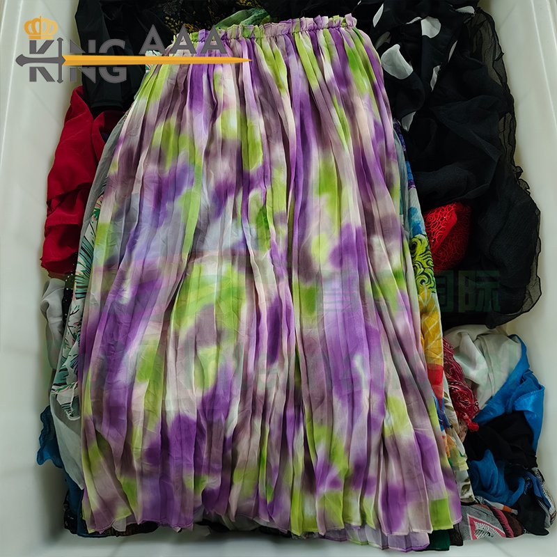 High Quality Women Summer Long Floral Pleated Skirts Second Hand Used Clothes Vintage Printed Chiffon Casual Skirt Stock
