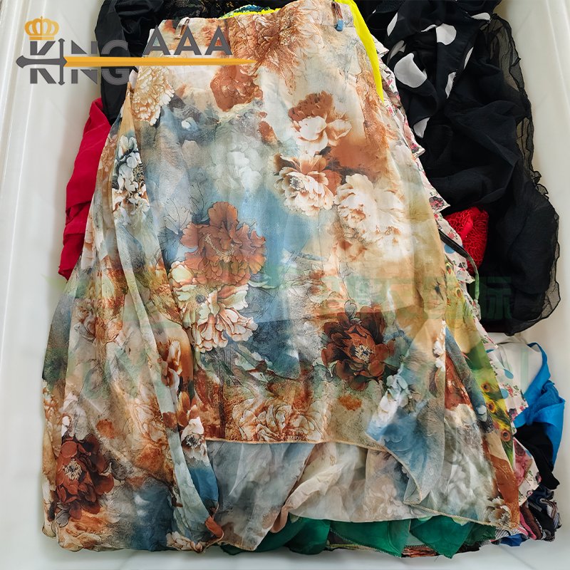 High Quality Women Summer Long Floral Pleated Skirts Second Hand Used Clothes Vintage Printed Chiffon Casual Skirt Stock