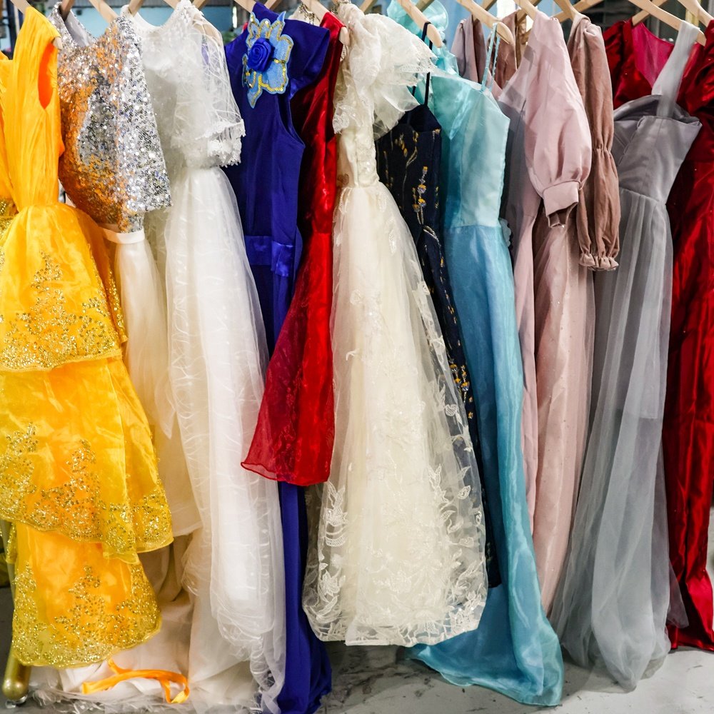 ukay ukay second hand ladies formal gown prom party evening dress bulk used clothes bales maxi dress
