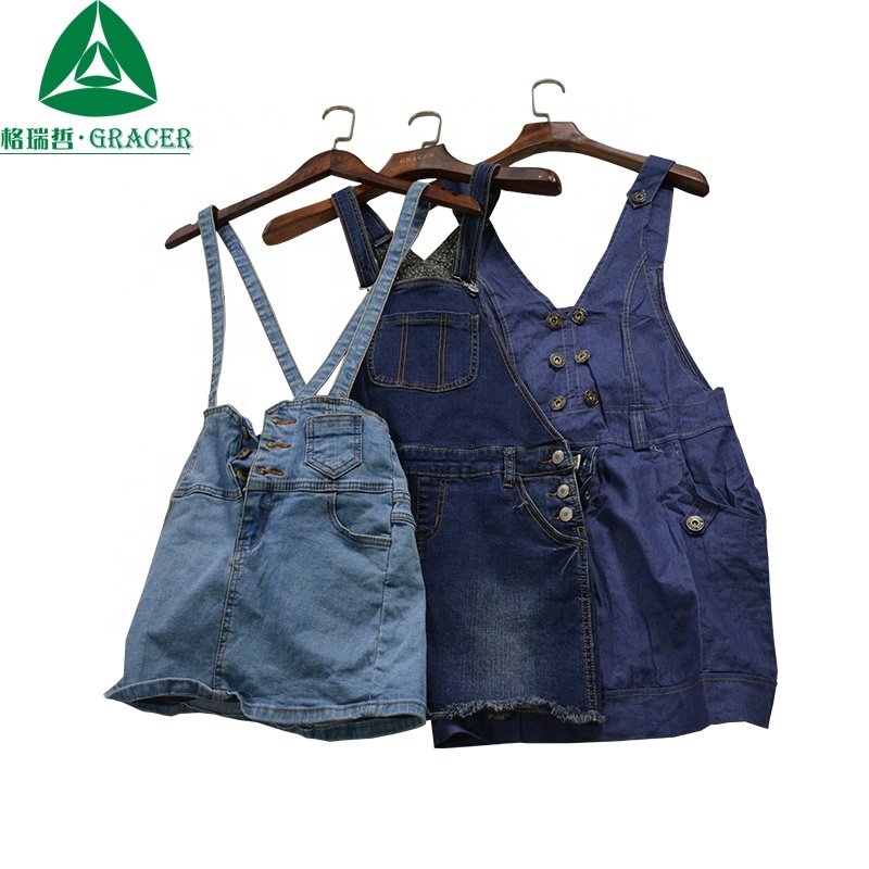 Wholesale used clothes in bale girl and women wear jeans skirt denim strap dress