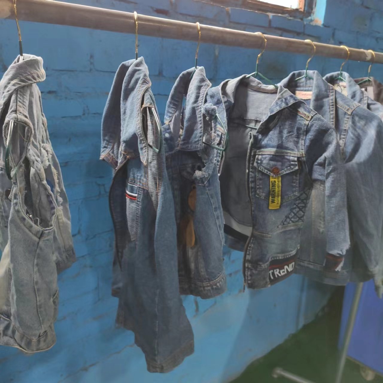 Unisex Denim Jackets Used Children Casual Outwear Denim Button Up Jackets Second Hand Denim Jacket For Kids
