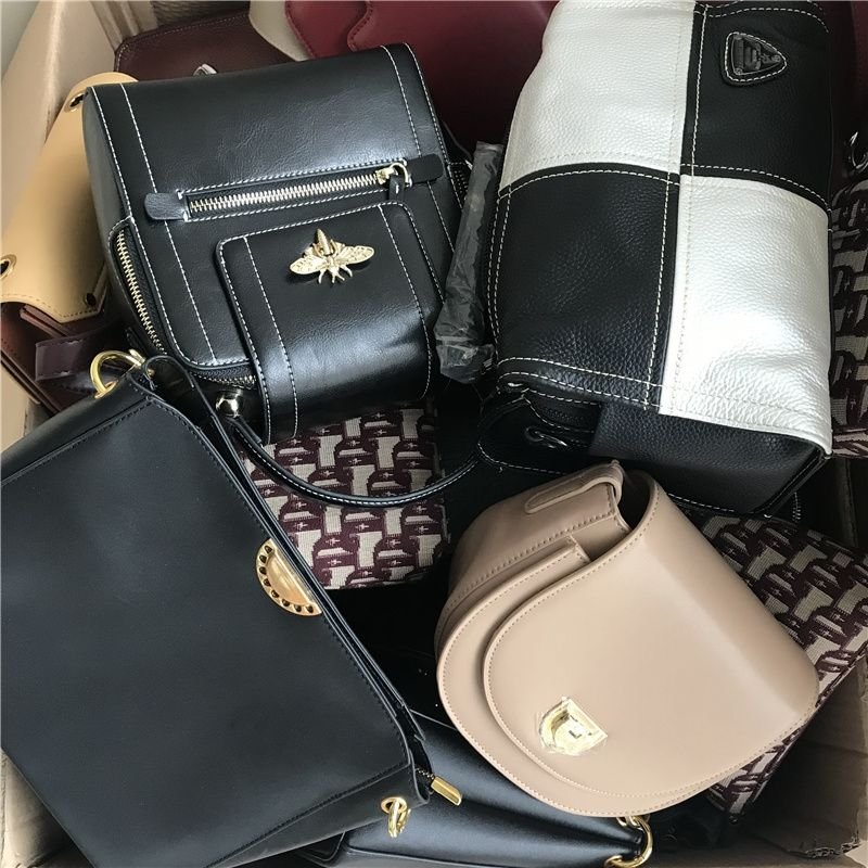 2022 Used Clothes China Supplier 45KG Mixed used bags bales Branded Second Hand Bags