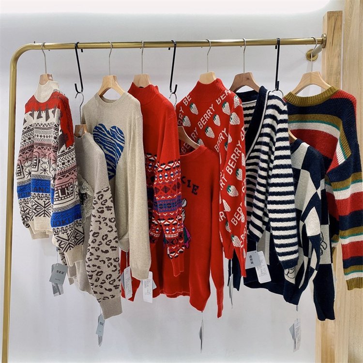 Autumn new Korean version sweet cashmere sweater winter used discount women's clothing tail goods bulk sales