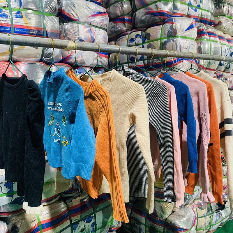 A Great Second Hand Clothing High Quality Wholesale Colourful Knit Children Sweater Used Clothes