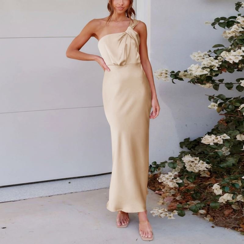 2024 Fashion Wholesale Clothes used Factory Discount Assorted Bulk Clothing Shop Blusas Tops Dresses Women