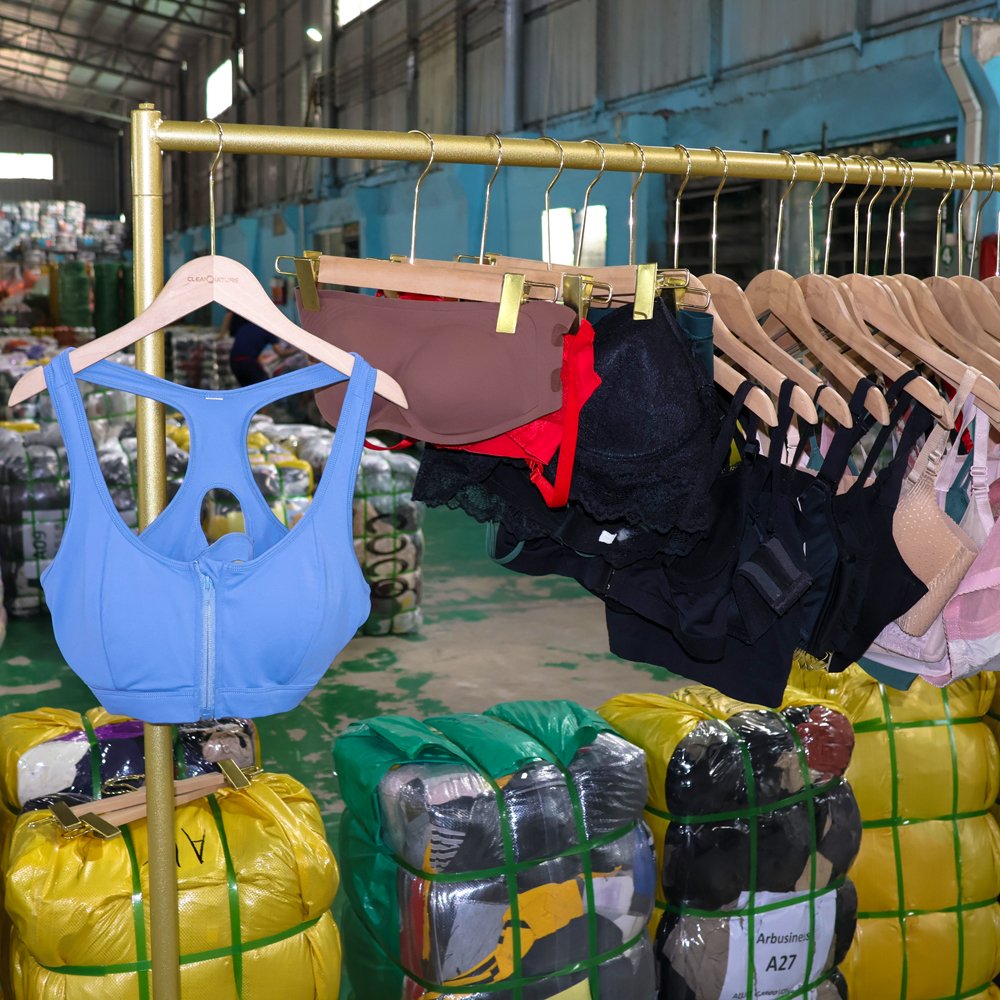 Jeans Supplier Japanese Clothing Bales Jackets Used Clothes Sports Bra Japan Men Used Clothes Original