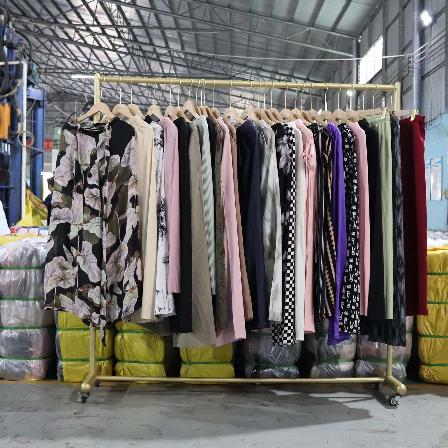Jeans Supplier Japanese Clothing Bales Jackets Used Clothes Sports Bra Japan Men Used Clothes Original