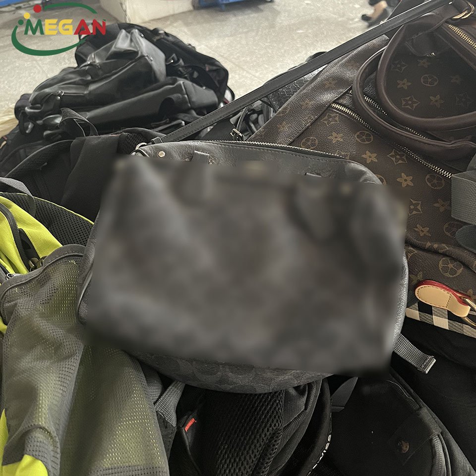 Megan Wholesale Cheap Original Second Hand Products Used Clothes Bags And Shoes