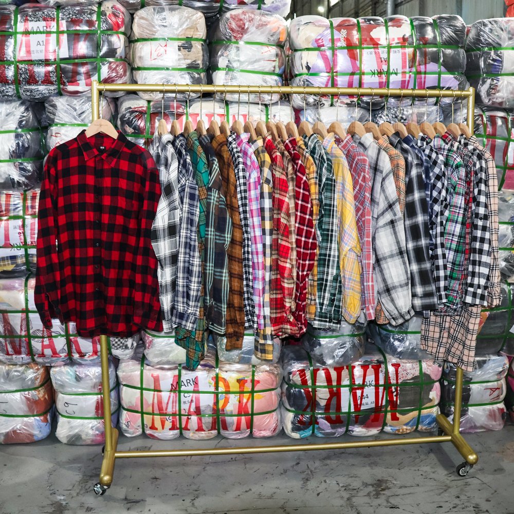 UKAY Premium Adult Flannel Shirt Trendy Summer Top for Mixed Bale High Quality Second Hand Clothes Used Clothing