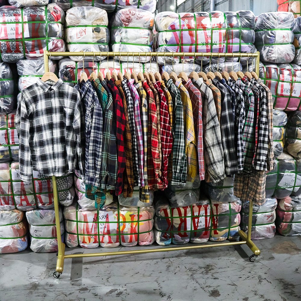 UKAY Premium Adult Flannel Shirt Trendy Summer Top for Mixed Bale High Quality Second Hand Clothes Used Clothing